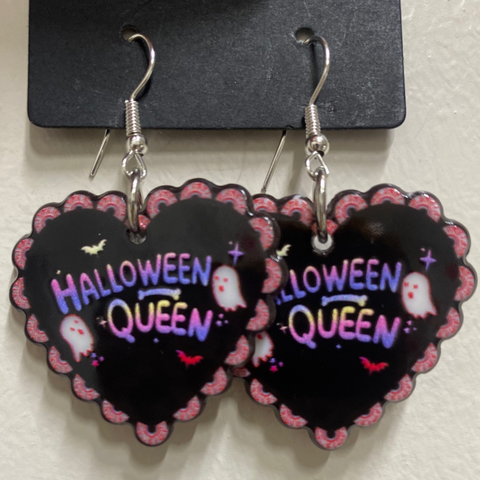 Black Hallo Queen Earrings